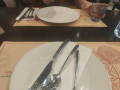 -克比叔叔印度餐厅Kebabs on the Grille(人民广场店)
