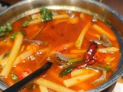 -娜仁图雅蒙古美食村(33小镇店)