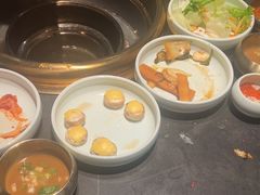 -韩白山·朝鲜族烤牛肉·酱蟹(长宁龙之梦店)
