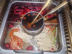 -雾都渣渣火锅(南城智汇城店)
