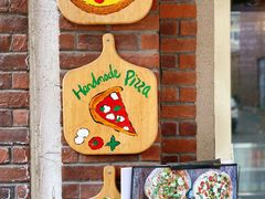 -Gather pizza