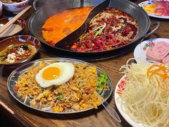 -萍姐火锅·公路夜市(武汉首店)