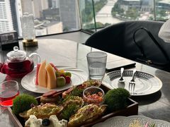 -Hi City·城市之巅