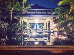 -海南清水湾莱佛士酒店