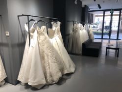 -Vera Wang婚纱礼服旗舰店