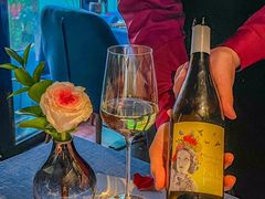 -弦月窗LUNETTE BY AMANDA(复兴路店)