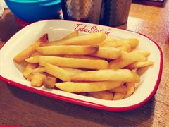 脆薯条-Tube station站点比萨(王府井百货店)
