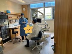 -上海仁爱医院口腔科 · 种植