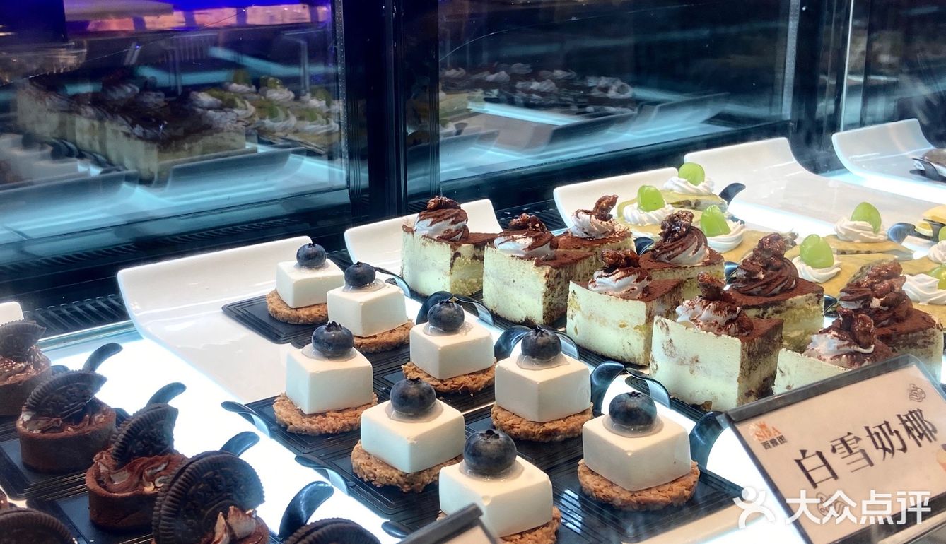 今天先给大家推荐一家超划算的海鲜自助餐厅