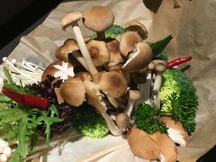 -煲宫猪肚鸡(昆山金鹰国际购物中心店)