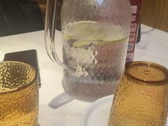 -渝是乎酸菜鱼·川渝小炒(新世界百货望京店)