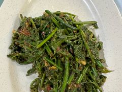 -明记烧鱼美味店
