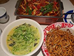 -老萍巷莲花血鸭·萍乡地标江西菜(步行街店)