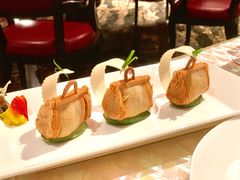 河蝦肉鬆手袋酥-8餐厅(新葡京酒店)