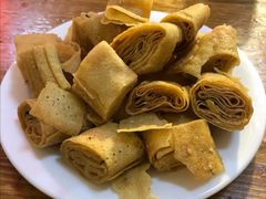 炸咯吱盒-六爷门框百年卤煮