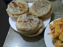 -泓源馅饼店