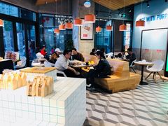 -Dough&Joe团憩(瑞虹天地月亮湾店)