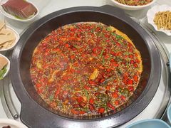 -萍姐火锅·公路夜市(武汉首店)