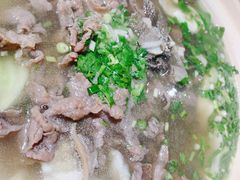 -乐山食古香跷脚牛肉