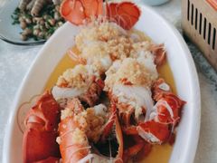 -萃华海鲜阁大排档(五四广场店)