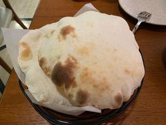 餐前面包-ELI FALAFEL Lebanese&Mediterranean黎巴嫩美食(富城路店)