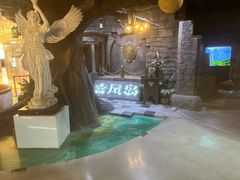 -暴风岛沉浸式体验馆(百联世纪店)