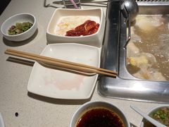 -海底捞火锅鲜切牛肉主题店(长寿路店)
