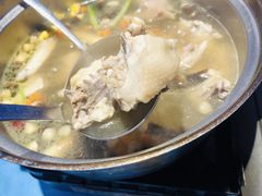 -千岛蚝高压锅生蚝·人参火锅(白云万达店)