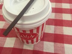 -红宝石·鲜奶小方·海派西点房(南丹店)