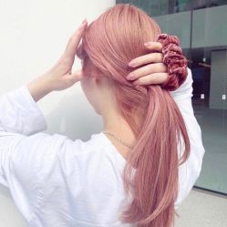 -Hello Lady发型设计