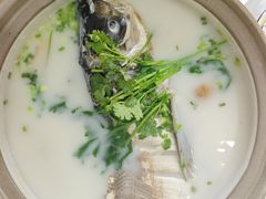 -天乐农家鱼头王(天目湖店)