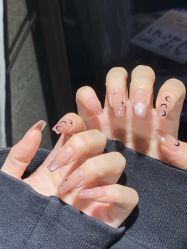 -UGIRL有个美甲