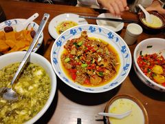 -八碗湘长沙市井菜(坡子街店)