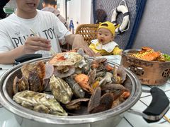 -日照大牌檔•小船海鲜(万平口店)