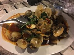 -Thiw Soen Seafood Restaurant