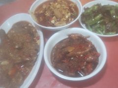 -老三样·美食研究中心(世贸路店)