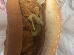 -麦当劳(普陀香溢花城店)