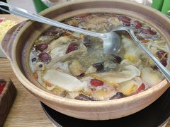 野生菌养生鸡煲-菌小白火锅(时尚天河店)