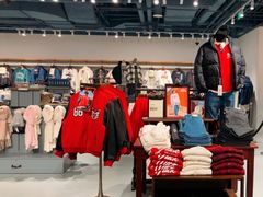 -Hollister(天环广场店)