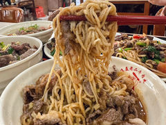 -飞厦老二手槌牛肉丸店