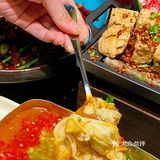 诚不欺我 他家的羊排真的很绝 怪不得天天排队