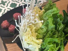 -三个椰子·现砍椰子鸡(江南万达店)