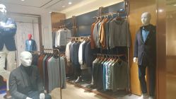 -红领RED COLLAR西装定制体验中心