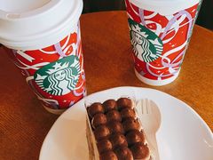 -星巴克臻选(南京金茂览秀城店)