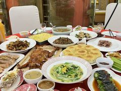 -良友·海鲜青岛菜·海肠捞饭(五四广场店)