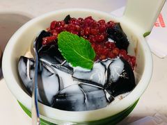 红豆椰汁龟苓膏-西关味(东明路店)