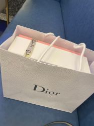 -Dior