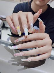 -艾珂·美甲美睫