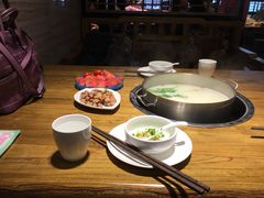 -龙记斑鱼火锅鲜切牛肉自助(红山路店)