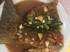 -天乐农家鱼头王(天目湖店)